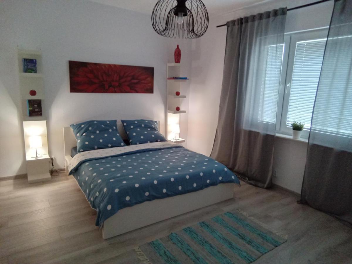 Domek U Kazi Sadowne Dış mekan fotoğraf